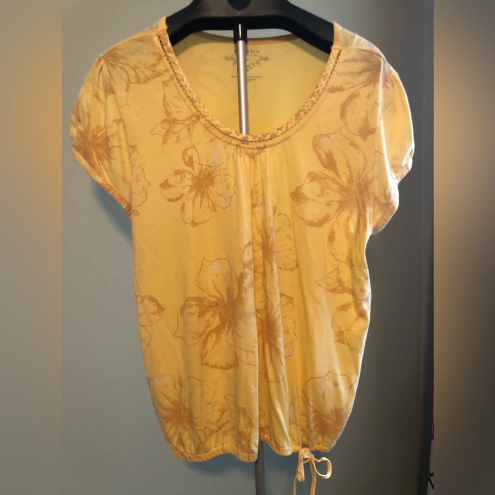 Sonoma, womens short sleeve crew neck floral top, size XL, yellow, white, tan